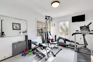 920 Madera Cir, Elm Grove, WI 53122 - Photo 27