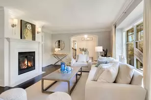 920 Madera Cir, Elm Grove, WI 53122 - Photo 3