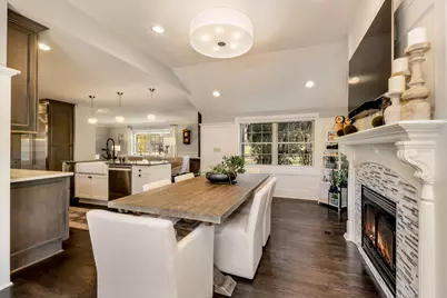 920  Madera Cir, Elm Grove, WI 53122 - Photo 9