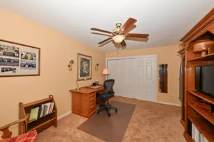 7213 W Mequon Square Dr, Mequon, WI 53092 - Photo 21