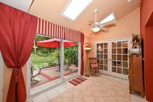 7213 W Mequon Square Dr, Mequon, WI 53092 - Photo 13