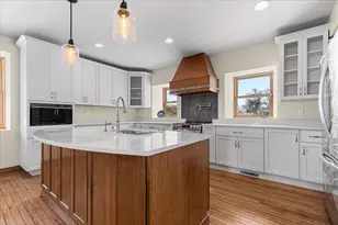 W3940 Campbell Dr, Ashford, WI 53010 - Photo 9