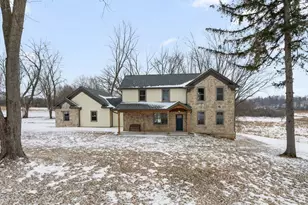 W3940 Campbell Dr, Ashford, WI 53010 - Photo 3