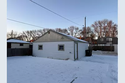 2730 E Armour Ave, Saint Francis, WI 53235 - Photo 19