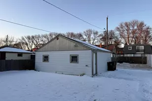 2730 E Armour Ave, Saint Francis, WI 53235 - Photo 19