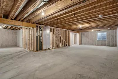 845  Crockett Dr, Holmen, WI 54636 - Photo 25