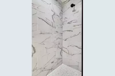 935  Crockett Dr, Holmen, WI 54636 - Photo 21