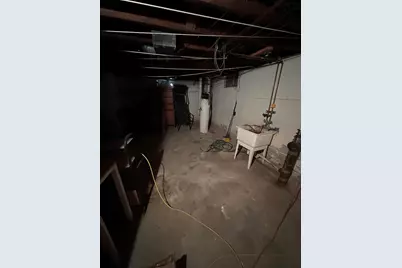 17624 W West View Ln, New Berlin, WI 53151 - Photo 23