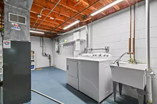 N81W13612 Wedge Ct, Menomonee Falls, WI 53051 - Photo 31