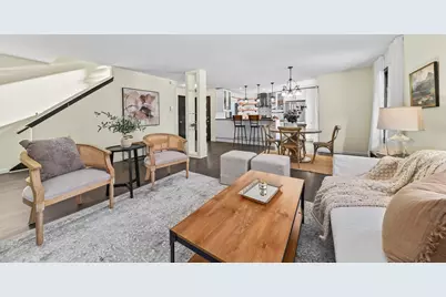 N81W13612  Wedge Ct, Menomonee Falls, WI 53051 - Photo 9