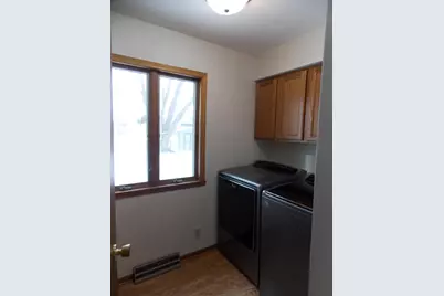 3312  Aurora Ln, Janesville, WI 53548 - Photo 11