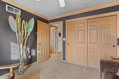 6955 S Rolling Meadows Ct, Oak Creek, WI 53154 - Photo 21