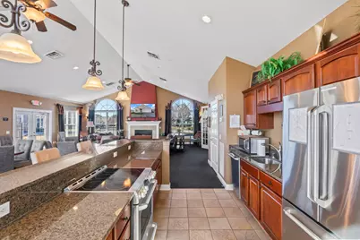 W178N11384  Island View Ct, Germantown, WI 53022 - Photo 49