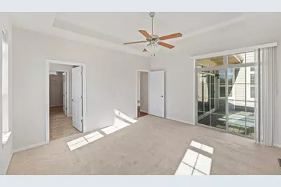 W178N11384  Island View Ct, Germantown, WI 53022 - Photo 23