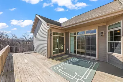 W178N11384  Island View Ct, Germantown, WI 53022 - Photo 39