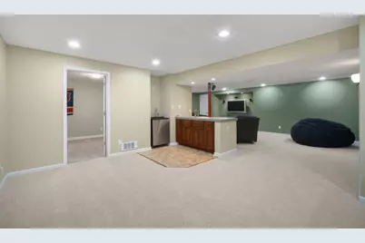 4066 W Whispering Ridge Pass, Franklin, WI 53132 - Photo 19