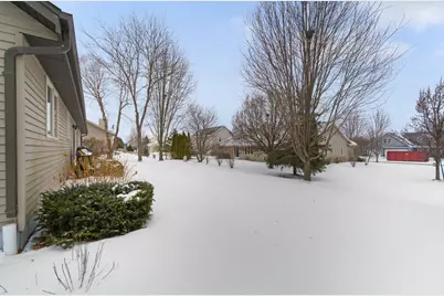 4066 W Whispering Ridge Pass, Franklin, WI 53132 - Photo 25