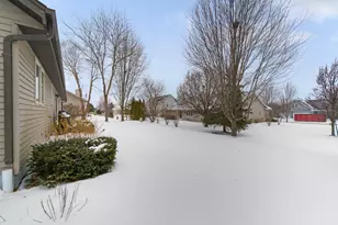 4066 W Whispering Ridge Pass, Franklin, WI 53132 - Photo 25