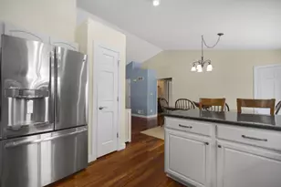 4066 W Whispering Ridge Pass, Franklin, WI 53132 - Photo 9