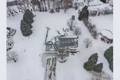 7970  Summit Dr, Delavan, WI 53115 - Photo 5