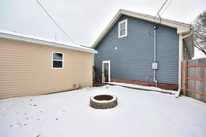 1204  Wolff St, Racine, WI 53402 - Photo 31