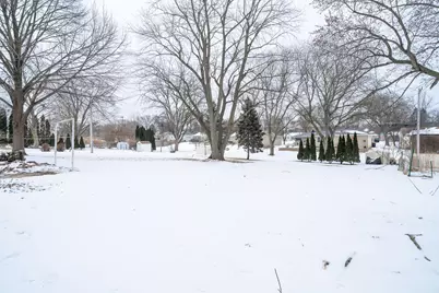 813 N Moreland Blvd, Waukesha, WI 53188 - Photo 31