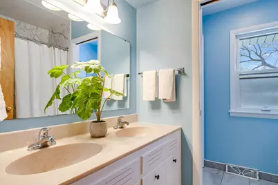 813 N Moreland Blvd, Waukesha, WI 53188 - Photo 15