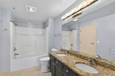 234 E Reservoir Ave #203, Milwaukee, WI 53212 - Photo 15