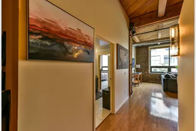 234 E Reservoir Ave #203, Milwaukee, WI 53212 - Photo 5