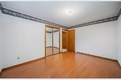 2864  N Apache Dr, Sheboygan, WI 53083 - Photo 21