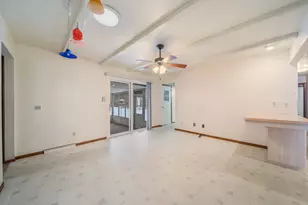 2864 N Apache Rd, Sheboygan, WI 53083 - Photo 17