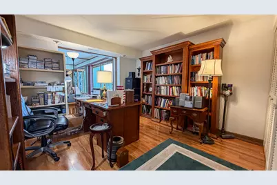 2525 S Shore Dr #22F, Milwaukee, WI 53207 - Photo 25