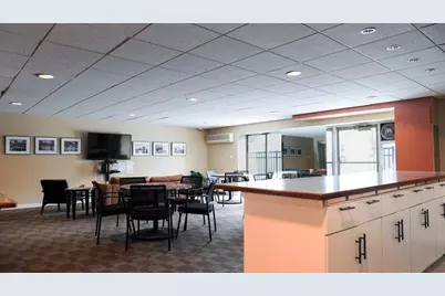 2525 S Shore Dr #22F, Milwaukee, WI 53207 - Photo 31