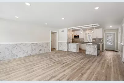 8106  Monroe St, Burlington, WI 53105 - Photo 7