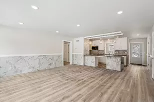 8106 Monroe St, Burlington, WI 53105 - Photo 7