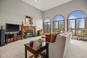 1169 Aspen Ct, Grafton, WI 53024 - Photo 5