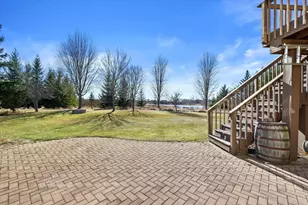 1169 Aspen Ct, Grafton, WI 53024 - Photo 67