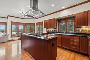 1169 Aspen Ct, Grafton, WI 53024 - Photo 9