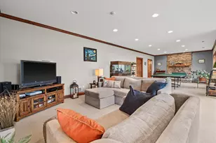 1169 Aspen Ct, Grafton, WI 53024 - Photo 21