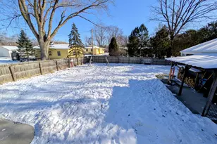 813 N Water St, Watertown, WI 53098 - Photo 51