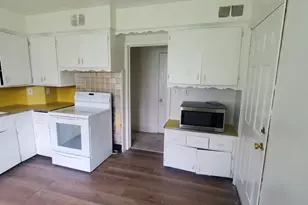 2834 N 54th St, Milwaukee, WI 53210 - Photo 5