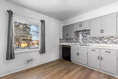 1000  Grant Pl, West Bend, WI 53090 - Photo 13