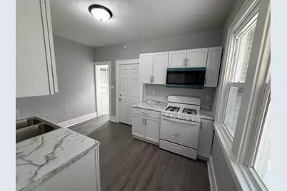 2707 W Highland Blvd #2709, Milwaukee, WI 53208 - Photo 19