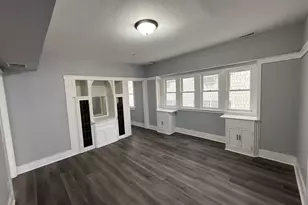 2707 W Highland Blvd, Milwaukee, WI 53208 - Photo 17