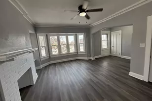 2707 W Highland Blvd, Milwaukee, WI 53208 - Photo 15