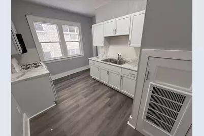 2707 W Highland Blvd #2709, Milwaukee, WI 53208 - Photo 21