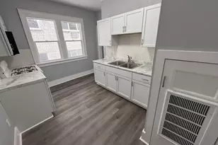 2707 W Highland Blvd, Milwaukee, WI 53208 - Photo 21