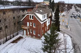 2707 W Highland Blvd, Milwaukee, WI 53208 - Photo 37