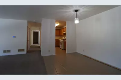 219  Franklin St #C, Delavan, WI 53115 - Photo 3