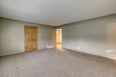 1317 N 116th St, Wauwatosa, WI 53226 - Photo 23
